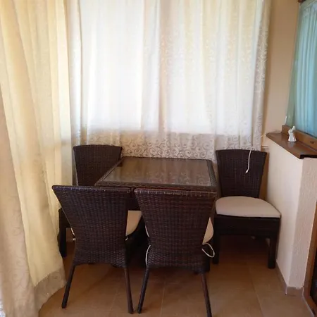 студио в комплекс Golden Beach, Apartamento *